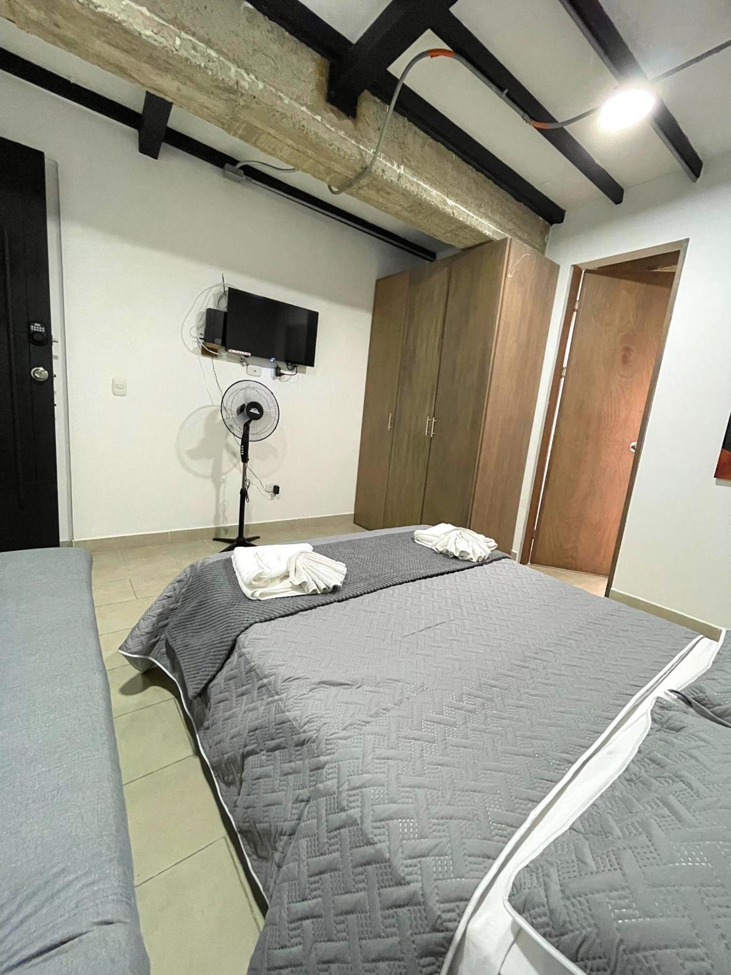 M1145 Aparta Loft Перейра Экстерьер фото
