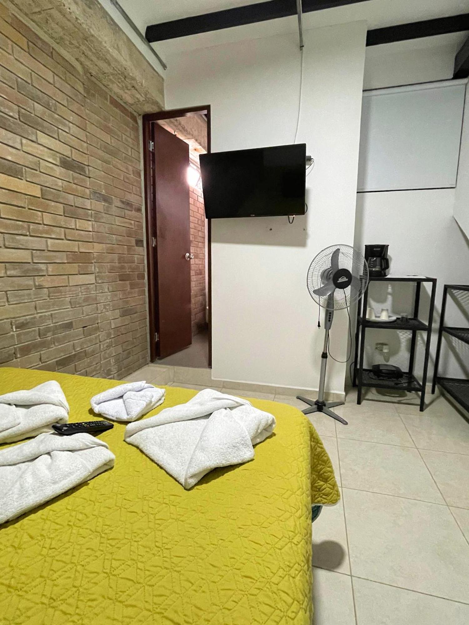 M1145 Aparta Loft Перейра Экстерьер фото